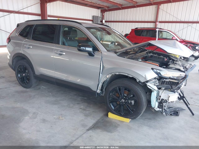Salvage Honda CR-V Hybrid Image