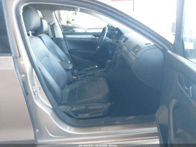 Volkswagen Passat 1.8t Wolfsburg Edition