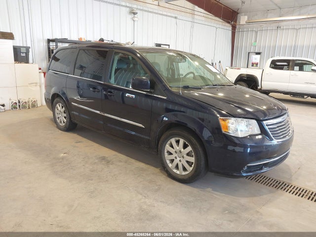 Salvage Chrysler Town & Country Image