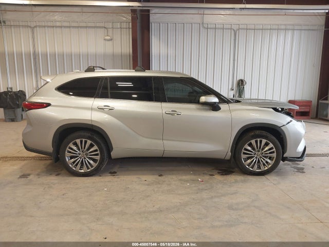 Toyota Highlander Platinum