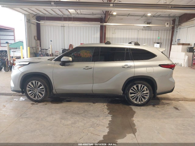 Toyota Highlander Platinum