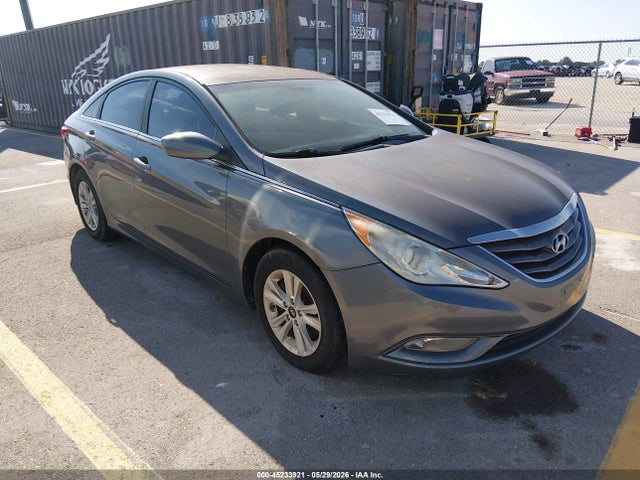 Salvage Hyundai SONATA Image