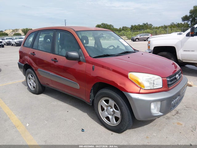 Salvage Toyota RAV4 Image