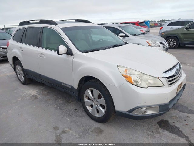 Salvage Subaru Outback Image