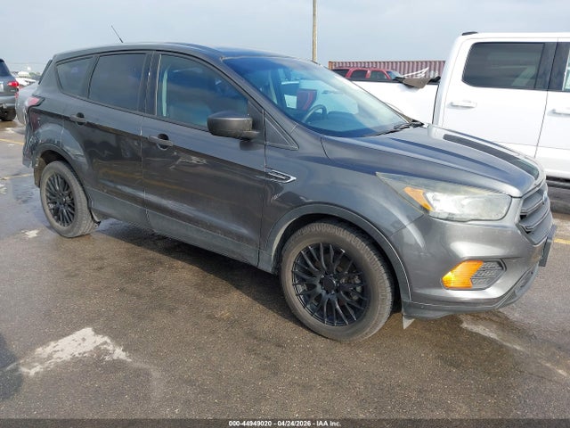 Salvage Ford Escape Image