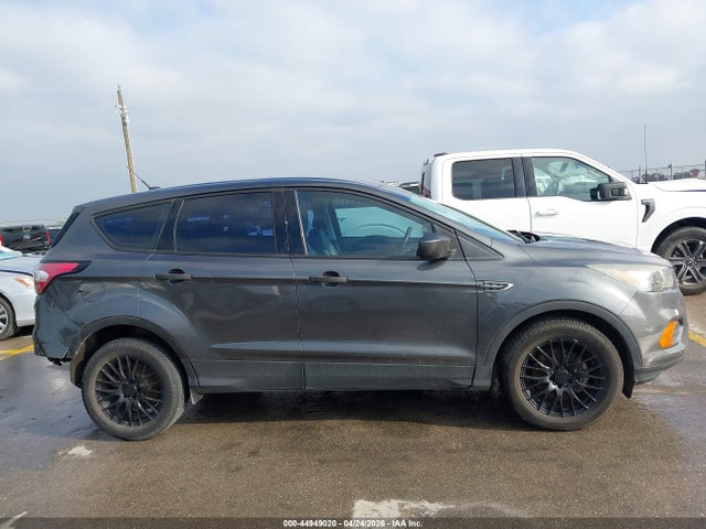 Ford Escape S