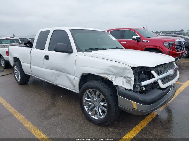 Salvage Chevrolet Silverado 1500 Image