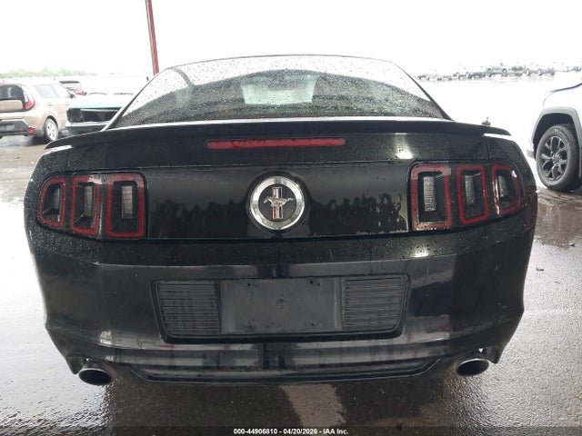 Ford Mustang V6