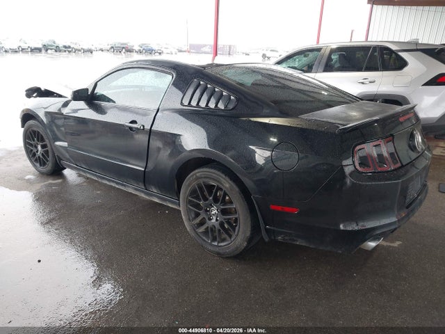 Ford Mustang V6