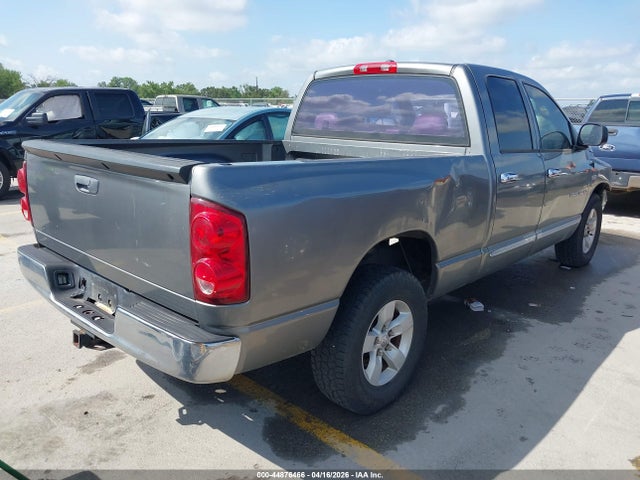 Dodge Ram 1500 Laramie