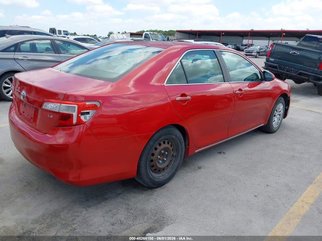 Toyota Camry Le