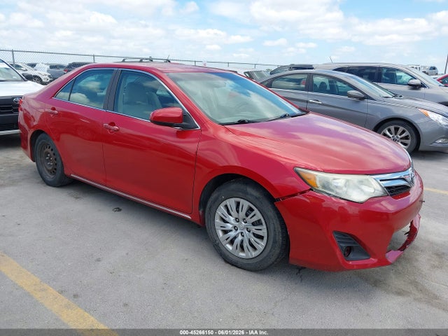 Salvage Toyota Camry Image