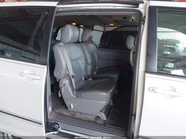 Toyota Sienna Limited