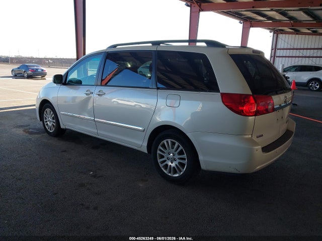 Toyota Sienna Limited