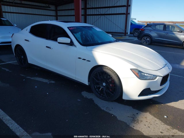 Salvage Maserati Ghibli Image