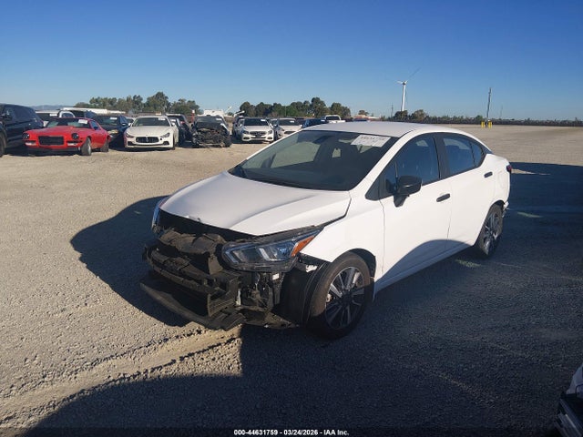 Nissan Versa 1.6 S