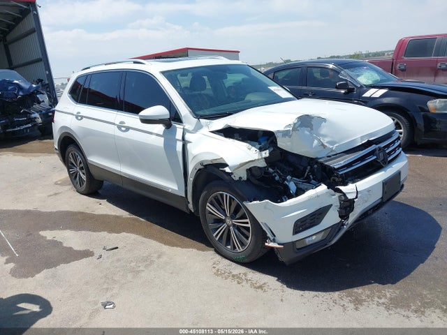 Salvage Volkswagen Tiguan Image