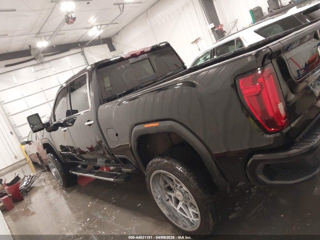 General Motors Sierra 2500HD 4wd  Standard Bed Denali