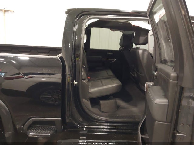 General Motors Sierra 2500HD 4wd  Standard Bed Denali