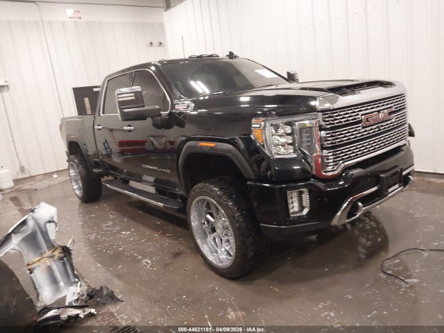 Salvage General Motors Sierra 2500HD Image