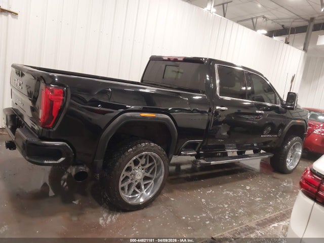General Motors Sierra 2500HD 4wd  Standard Bed Denali