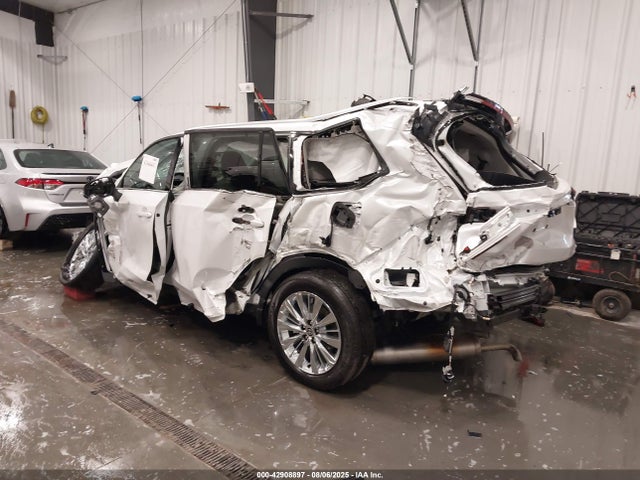 Toyota Grand Highlander Platinum