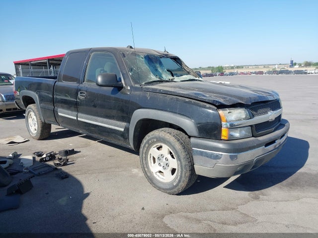 Salvage Chevrolet Silverado 1500 Image