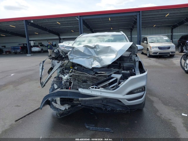 Hyundai TUCSON Sel