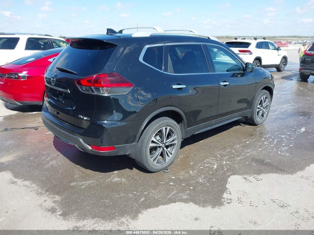 Nissan Rogue Sv