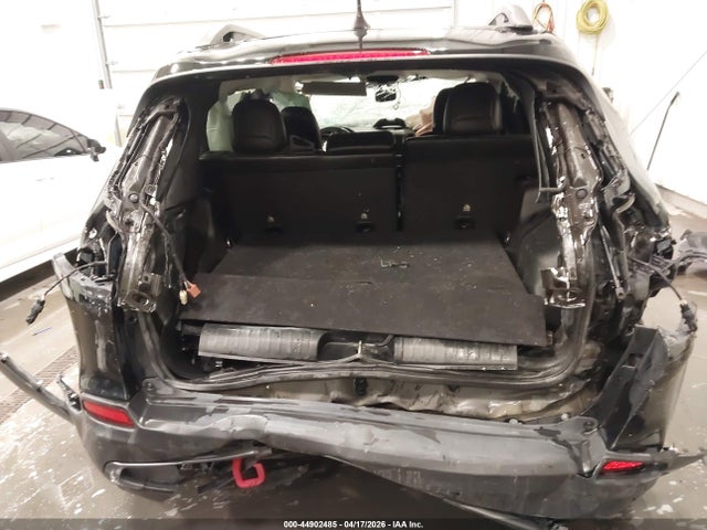 Jeep Cherokee Trailhawk 4x4
