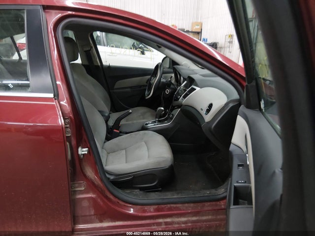 Chevrolet Cruze 1lt Auto