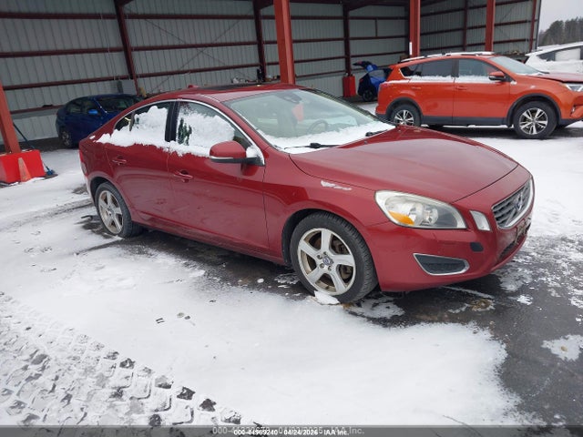 Salvage Volvo S60 Image