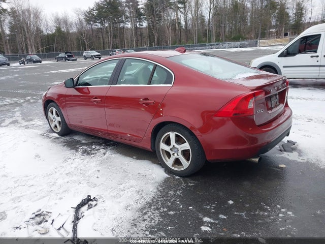 Volvo S60 T5