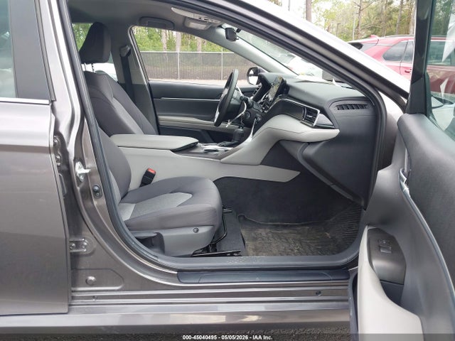 Toyota Camry Le Awd