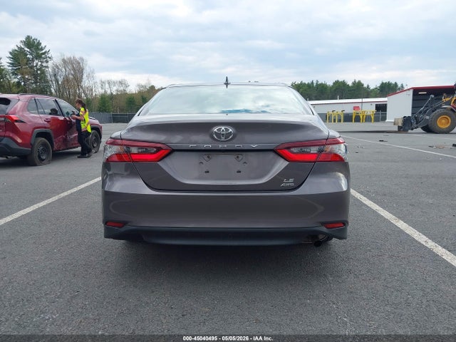Toyota Camry Le Awd