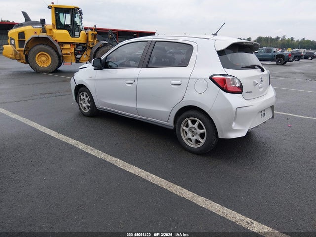 Mitsubishi Mirage Es