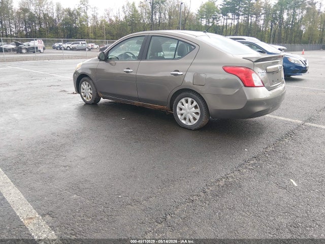 Nissan Versa 1.6 Sv