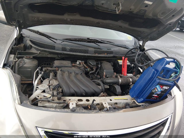 Nissan Versa 1.6 Sv