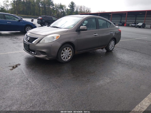 Nissan Versa 1.6 Sv