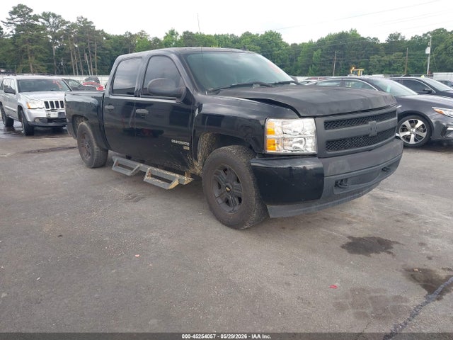 Salvage Chevrolet Silverado 1500 Image