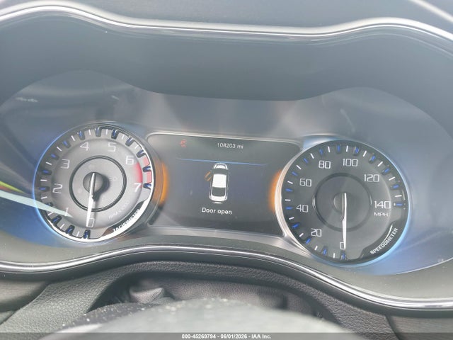 Chrysler 200 S