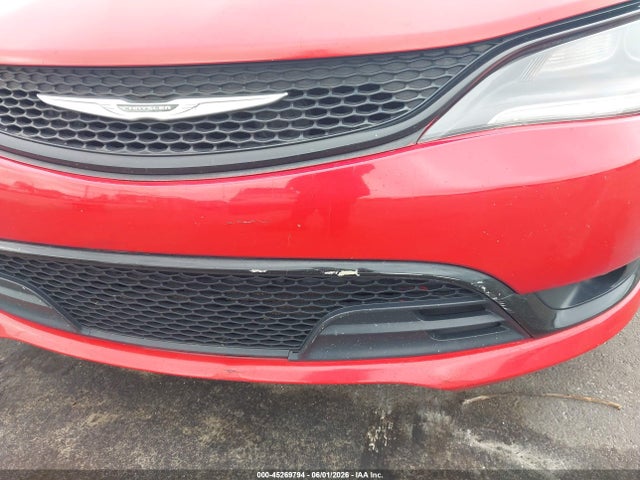 Chrysler 200 S