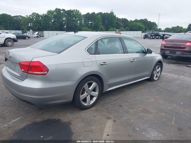 Volkswagen Passat 2.5l Se