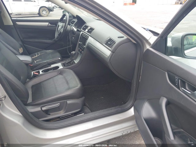 Volkswagen Passat 2.5l Se