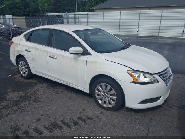 Salvage Nissan Sentra Image