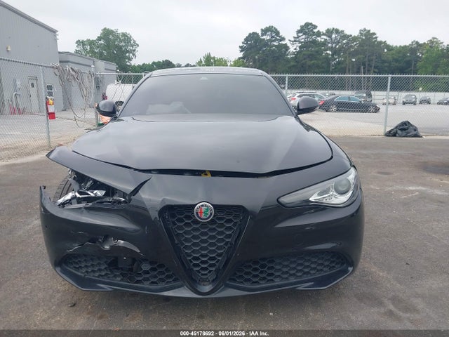 Alfa Romeo Giulia Ti Rwd
