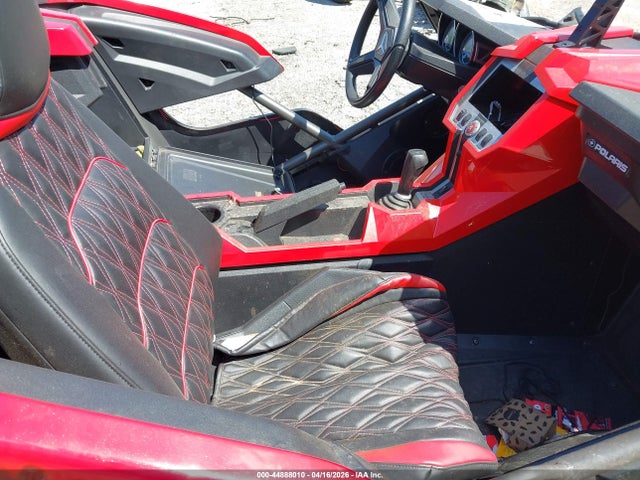 Polaris Slingshot Sl