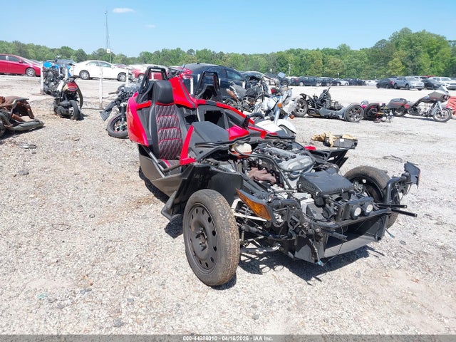 Salvage Polaris Slingshot Image