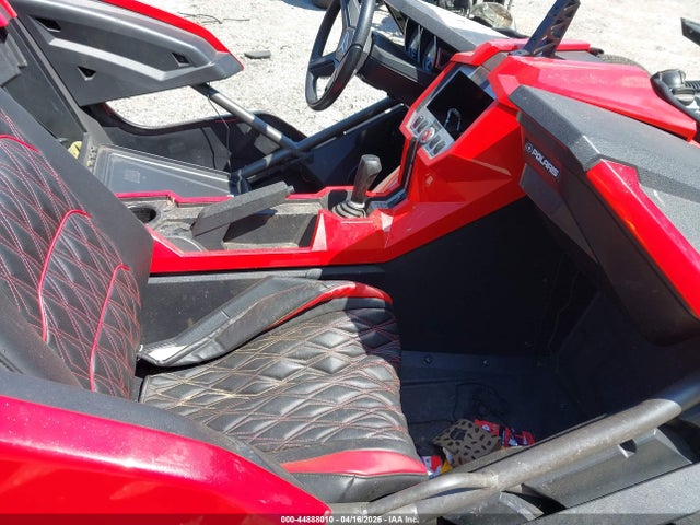 Polaris Slingshot Sl