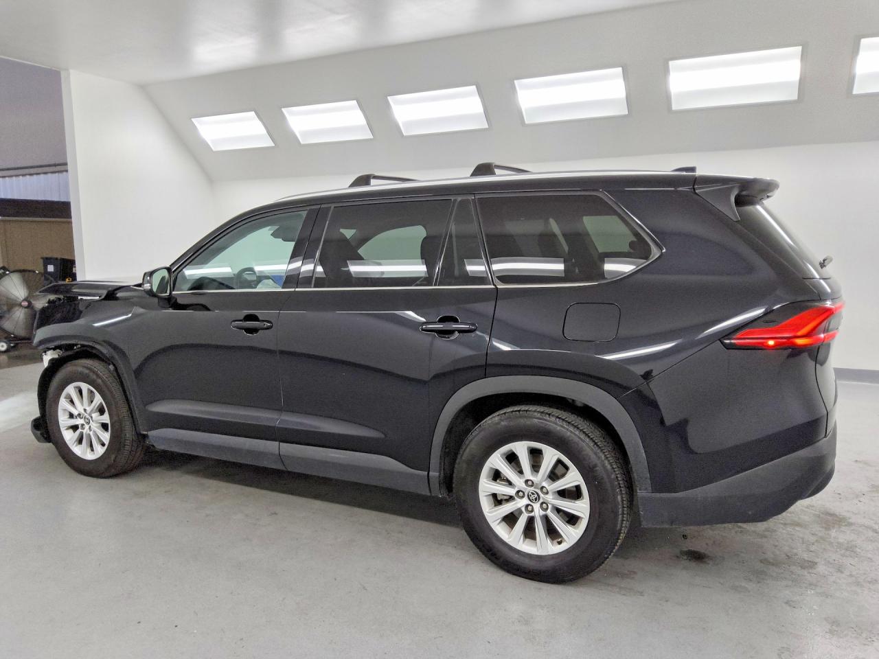 Toyota Grand High Xle